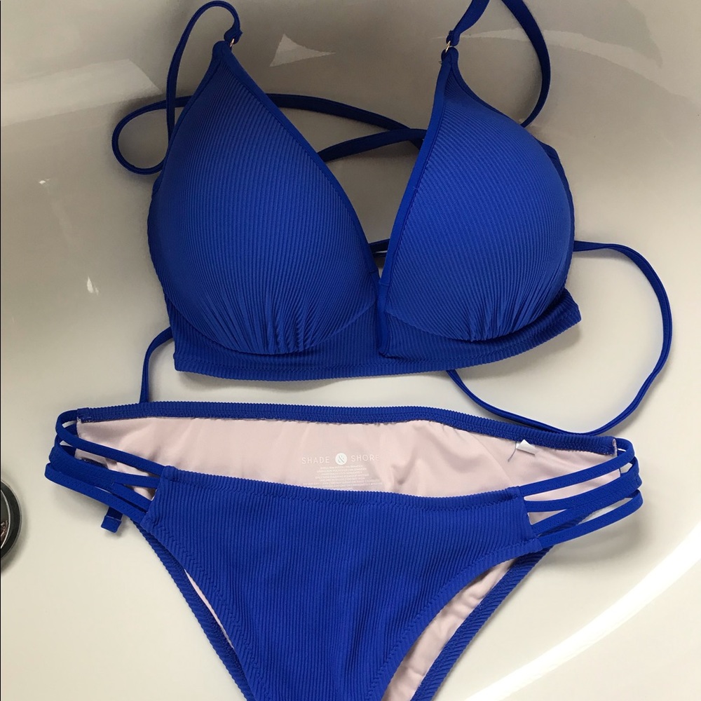 Nwot bikini Swimsuit shade and shore royal blue